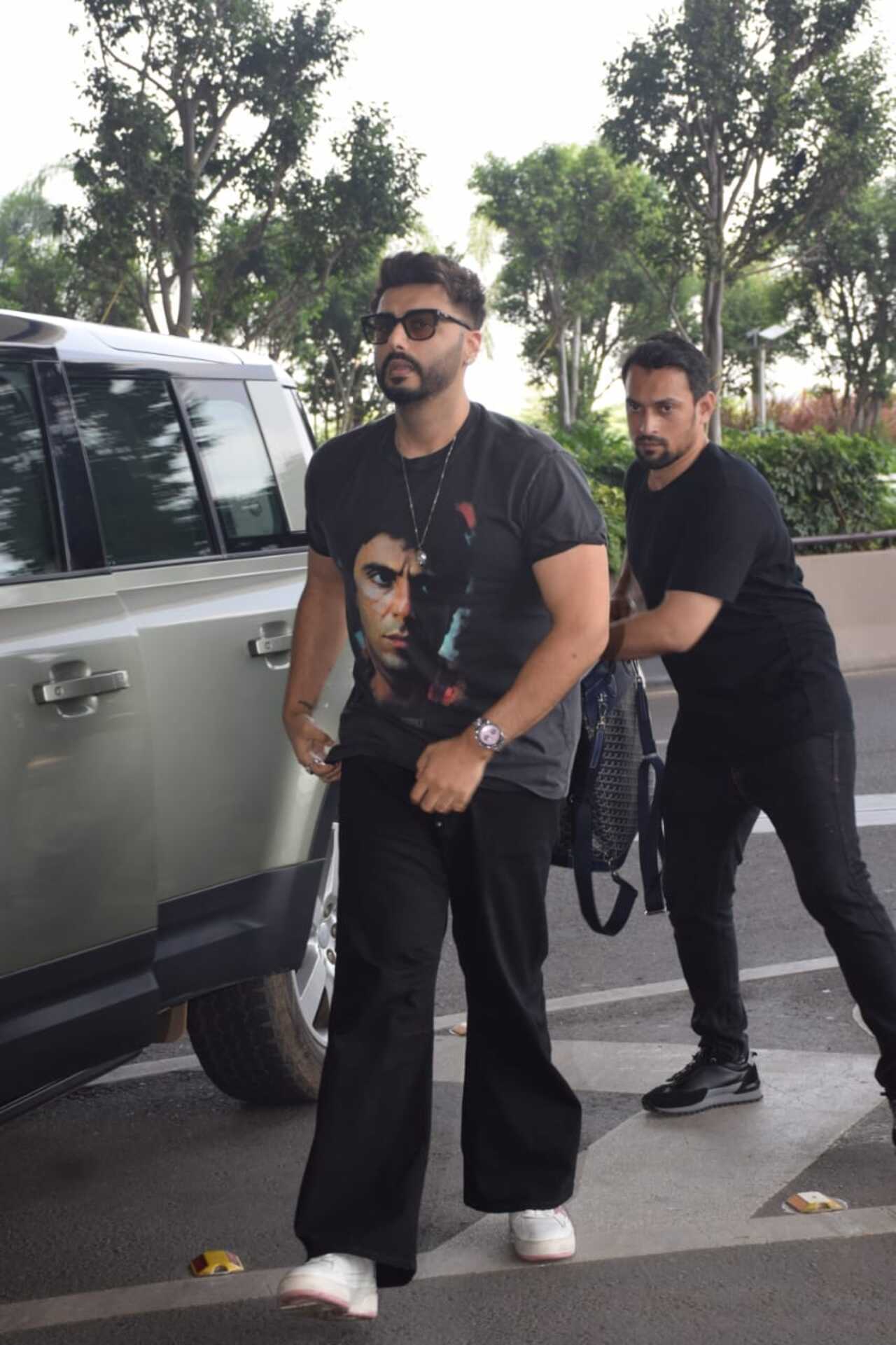 Arjun Kapoor turns into a cool rockstar with his new look
